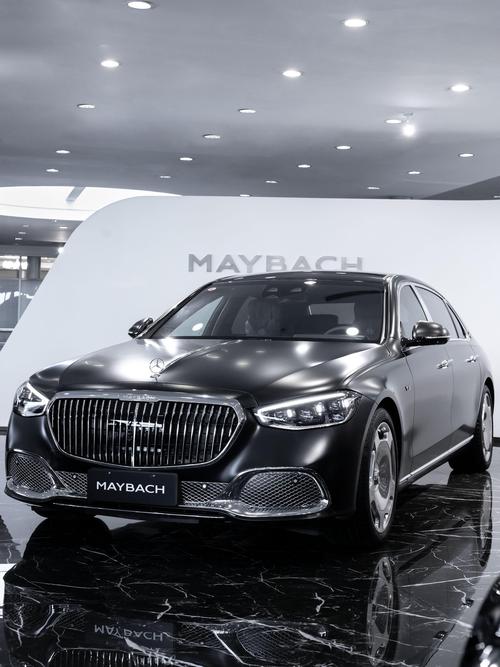 广州135岚图汽车的售后服务让用户无忧出行，迈巴赫未来的豪华车趋势